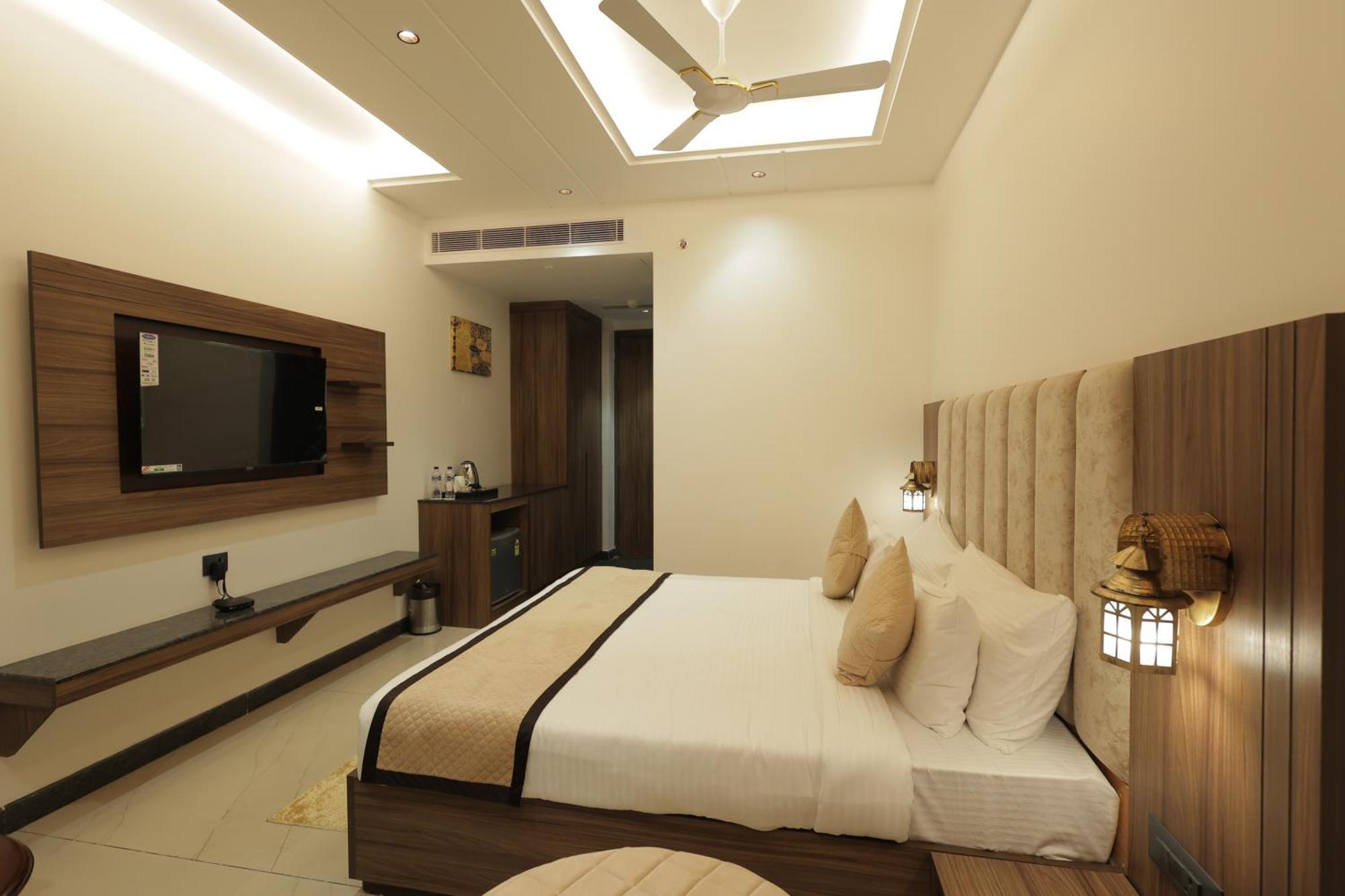 Hotel Snj Taj Grand Agra  Exteriér fotografie